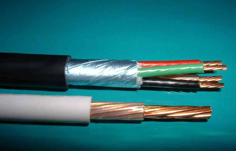 光伏電纜哪些項目用，光伏板與光伏板電纜怎么連接