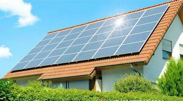 與傳統(tǒng)的太陽(yáng)能發(fā)電系統(tǒng)相比，BIPV 有哪些優(yōu)勢(shì)